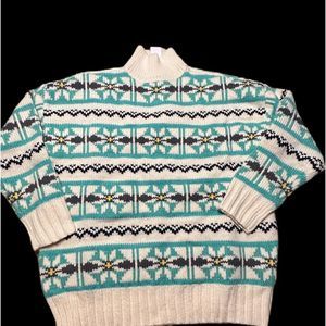 NWT American Eagle Cowl neck sweater. Women’s size X-Sm